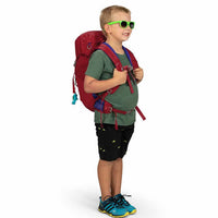 Osprey Jet 18 Litre Kid's Backpack in use